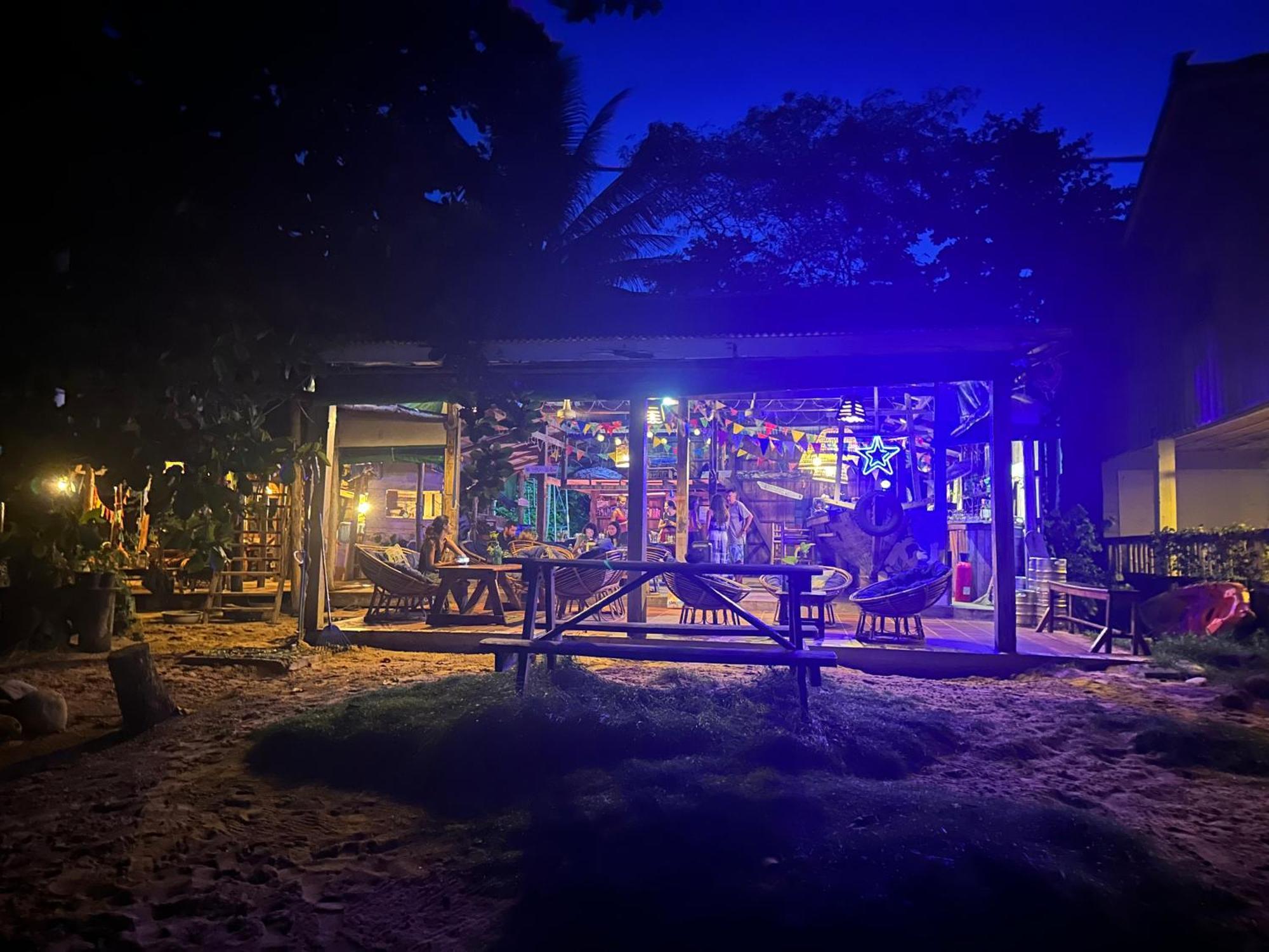 Beach House Cambodia เกาะรงสำลน ภายนอก รูปภาพ
